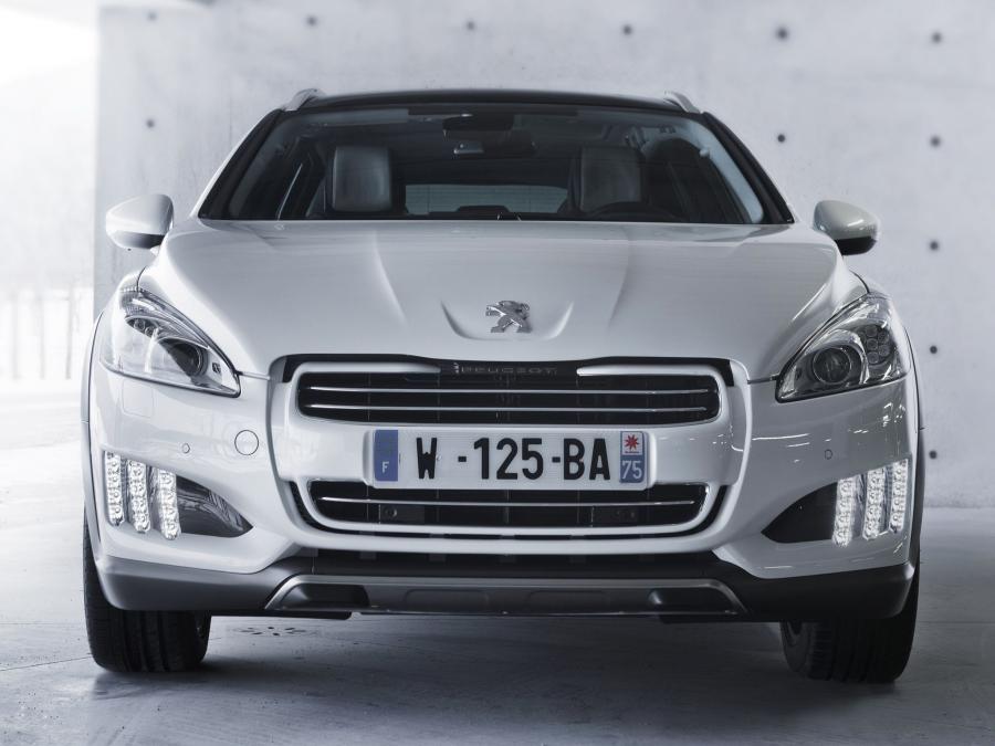  Peugeot 508 RXH 2012 года  (фото 76 из 93)